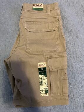 RedHead Khaki Cargo Shorts with Utility Pockets